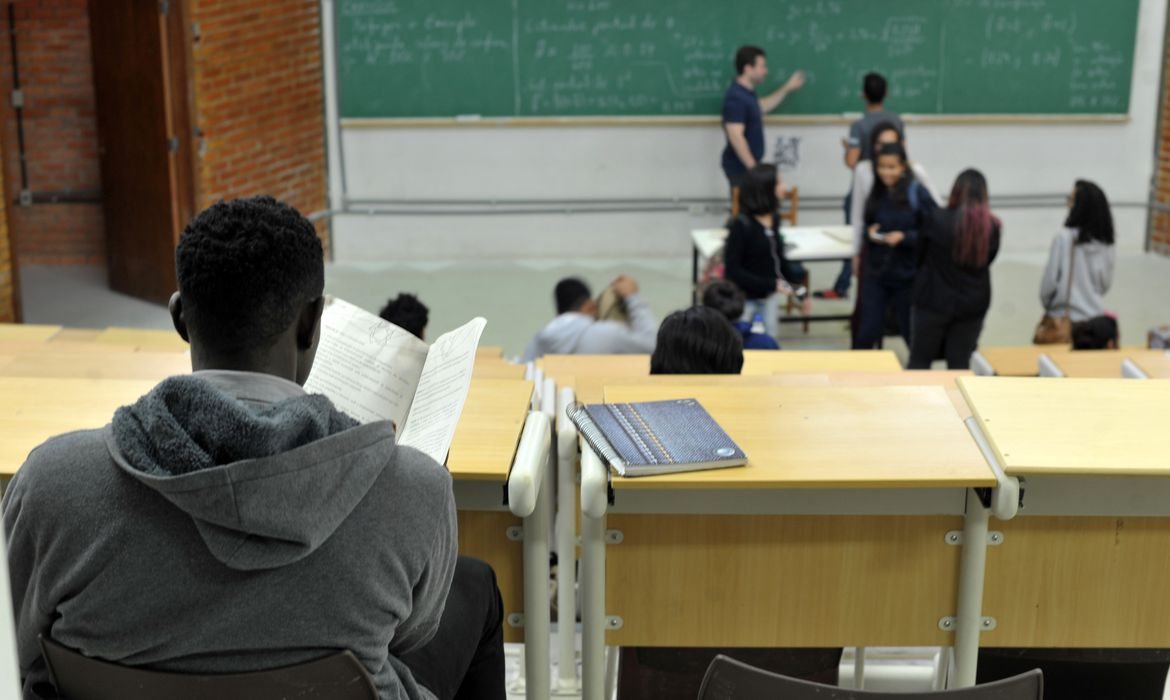 Educa Mais Brasil Ensino Médio 2023